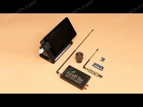 Great Scott Gadgets ANT500 - 75 MHz to 1 GHz Telescope Antenna